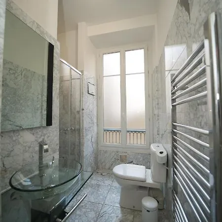 Lusso 5 Beds Apartament Nicea