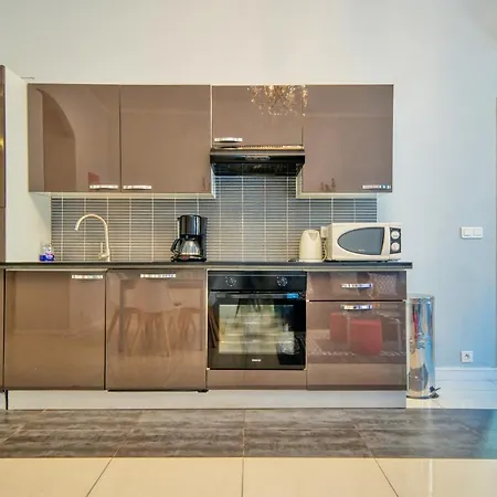 Апартаменты Lusso 5 Beds