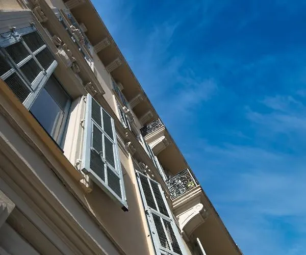 Lusso 5 Beds * Ницца